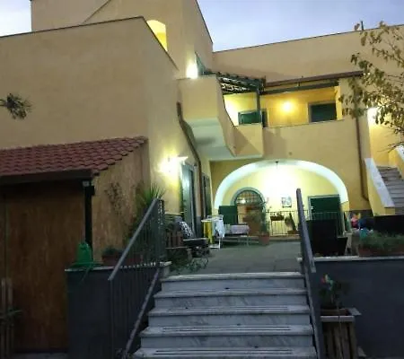 Casa Del Sorriso 3* Nápoly